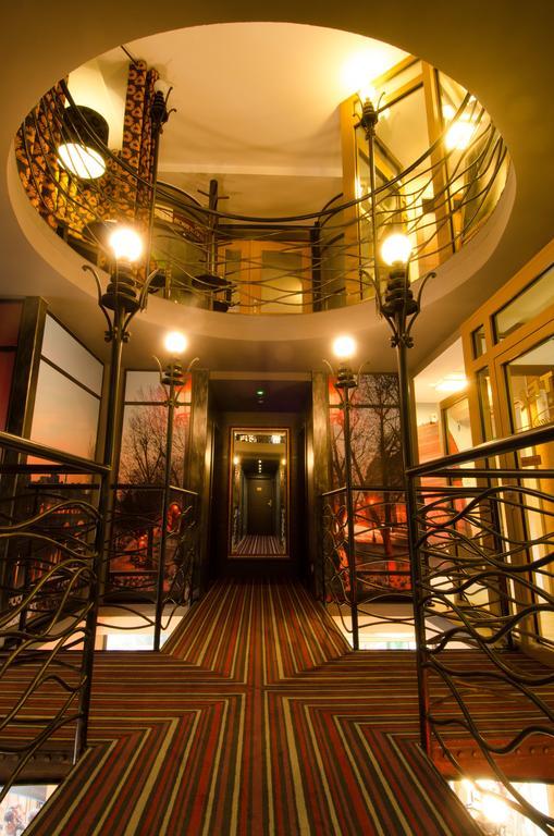 Hotel Atrium Nowy Tomysl Exterior photo
